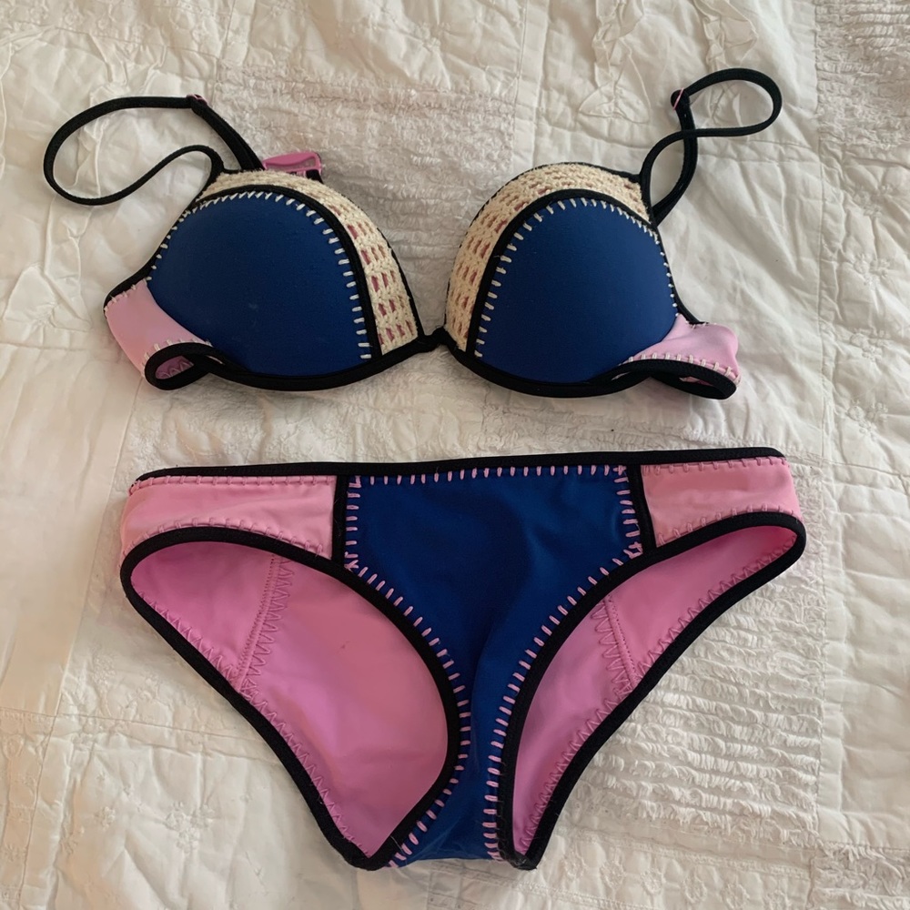 Victoria’s Secret bikini